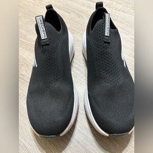 Skechers Ultra Go Air Cooled Goga Mat black Slip-On Sneakers Comfort sz 7.5